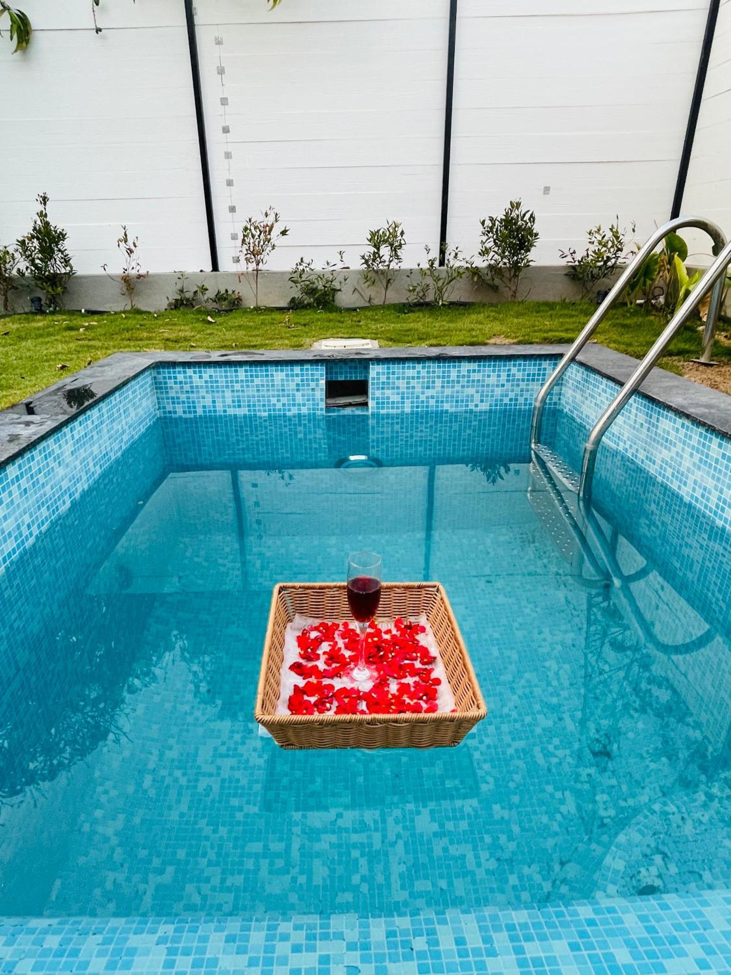 Aura Farms - Private Pool Cottages Rāmanagaram 외부 사진